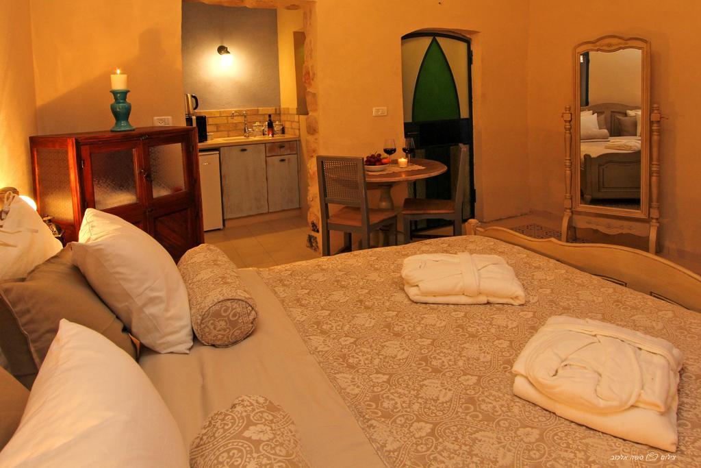 Hotel Beit Ha'Omanim à Safed Chambre photo